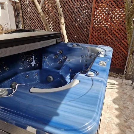 Zambilelor 3 3* Două Mai