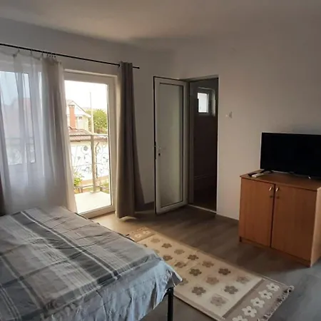 Zambilelor 3 게스트하우스 Două Mai