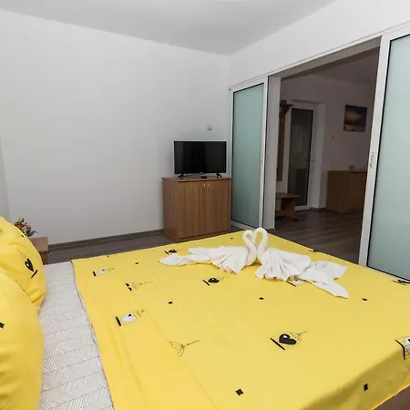 Zambilelor 3 بيت ضيافة 3*