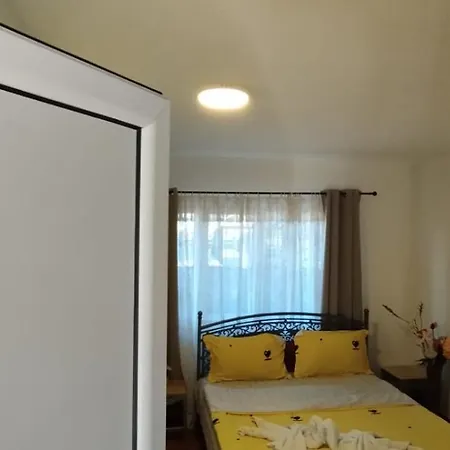 Pensiunea Zambilelor 3* Două Mai