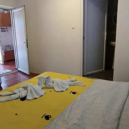 Vendégház Zambilelor 3 Două Mai